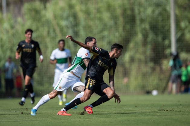 Tete Morente of Elche during preseason friendly match between Elche CF v Cordoba CF played at Oliva, Valencia on July 31, 2026 in Spain Oliva Valenci Spain Copyright: xVicentexVidalx xAgenciaxLOFx