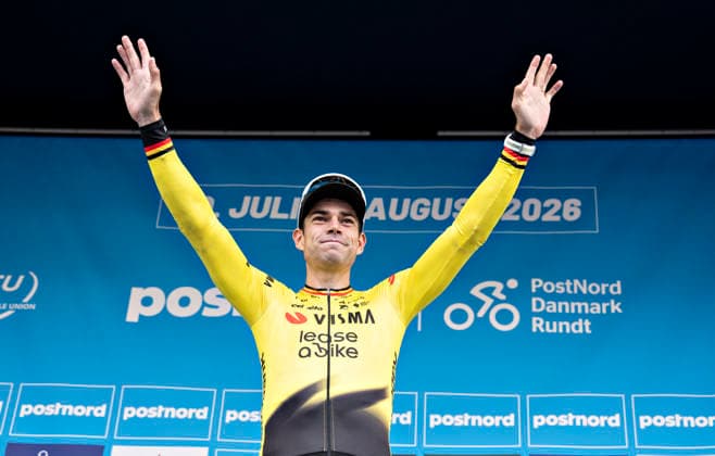 Sport Bilder des Tages DENMARK PostNord Danmark Rundt - Stage 3 Wout Van Aert, Team Visma Lease a Bike won Stage 3 of PostNord Danmark Rundt, Friday, July 31, 2026. The stage is 202.9 kilometers long and runs from Fredericia to Vejle. (Photo: Henning Bagger Ritzau Scanpix) , Vejle Denmark Copyright: HenningxBagger HenningxBaggerx spdk20260731-185248-L