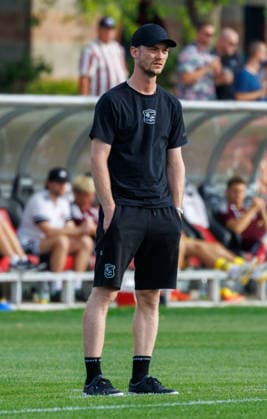 31.07.2026 - Fussball - Saison 2026 2027 - Regionalliga Bayern - 02. Spieltag: 1. FC Nürnberg FCN II ( Club ) - SpVgg Unterhaching - DaMa - xdaxmax - Janek Frensch ( Trainer SpVgg Unterhaching ) nachdenklich enttäuscht Enttäuschung