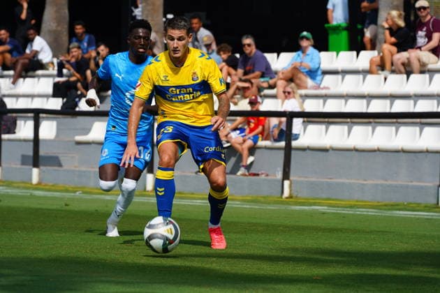 Cristian Gutierrez of Las Palmas during the friendly match between Las Palmas UD v Neom SC played at the Marbella Football Center, on July 31, 2026 in Spain Spain Copyright: xCristobalxOrtegax xAgenciaxLOFx