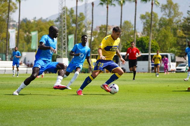Cristian Gutierrez of Las Palmas during the friendly match between Las Palmas UD v Neom SC played at the Marbella Football Center, on July 31, 2026 in Spain Spain Copyright: xCristobalxOrtegax xAgenciaxLOFx