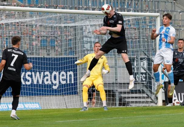 CFC vs BFC Preussen 31.07.2026 Chemnitz, eins Stadion- An der Gellertstrasse, Fussball, Regionalliga Nordost 2026 2027, 2. Spieltag , CFC, CFC vs BFC Preussen Lenny Stein am Ball Chemnitz Sachsen BRD