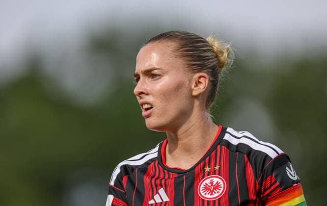 GER, Bad Nauheim, Eintracht Frankfurt vs Racing Strasbourg, Vorbereitung, Fussball, DFB, Spielzeit 2026 2027, Sportplatz Bad Nauheim, Testspiel im Bild: Laura Freigang (Eintracht Frankfurt Frauen 10) DFB DFL REGULATIONS PROHIBIT ANY USE OF PHOTOGRAPHS AS IMAGE SEQUENCES AND OR QUASI-VIDEO, 31.07.2026 Copyright: HMBxMedia HendrikxHamelau