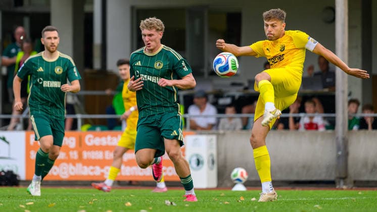 31.07.2026 - Fussball - Saison 2026 2027 - Regionalliga Bayern - 02. Spieltag: SC Eltersdorf - DJK Vilzing - JoTe - xjoxtex - Robin Renner (27, SC Eltersdorf ) Korbinian Stütz (4, SC Eltersdorf ) Paul Grauschopf (5, DJK Vilzing )
