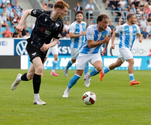 CFC vs BFC Preussen 31.07.2026 Chemnitz, eins Stadion- An der Gellertstrasse, Fussball, Regionalliga Nordost 2026 2027, 2. Spieltag , CFC, CFC vs BFC Preussen vlnr: Nikolas Frank und Dennis Slamar Chemnitz Sachsen BRD