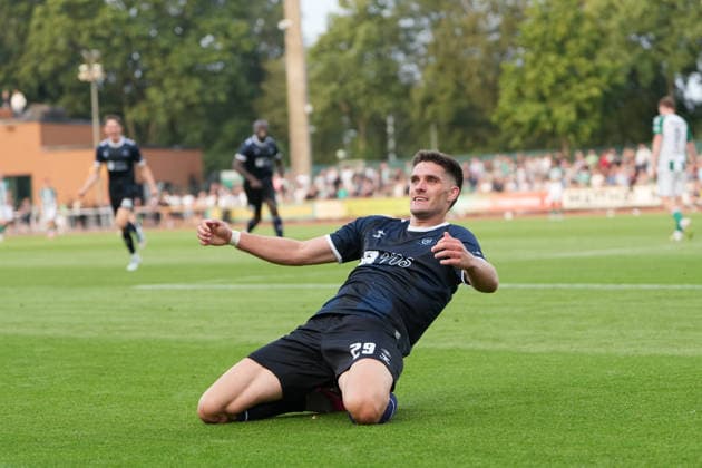 Fußball I Herren I Saison 2026-2027 I Regionalliga Nord I 1. Spieltag I SV Werder Bremen U23 - VfB Oldenburg I 31.07.2026 TOOOR Mats Facklam (29, VfB Oldenburg) Bremen Stadiongelände Platz 11 Bremen Deutschland Copyright: xLobeca JonasxBoningx