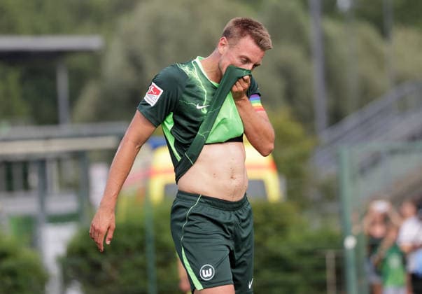 Hauke Wahl (VfL Wolfsburg) Fussball, Herren, Saison 2026 2027, 2.Liga, VfL Wolfsburg gegen SC Telstar, Testspiel, Saisonvorbereitung, 3-1 DFL REGULATIONS PROHIBIT ANY USE OF PHOTOGRAPHS AS IMAGE SEQUENCES AND OR QUASI-VIDEO.