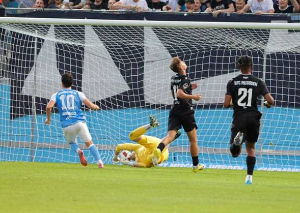 CFC vs BFC Preussen 31.07.2026 Chemnitz, eins Stadion- An der Gellertstrasse, Fussball, Regionalliga Nordost 2026 2027, 2. Spieltag , CFC, CFC vs BFC Preussen Tor für den CFC durch Domenico Alberico Chemnitz Sachsen BRD