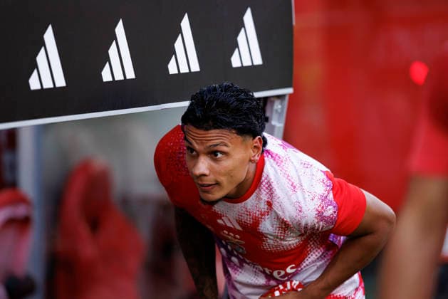 Richard Rios seen during UEFA Europa League qualifying game between teams of SL Benfica and St. Gallen (Maciej Rogowski Ball Raw Images PT) Lisbon Estadio Da Luz Portugal Copyright: xMaciejxRogowskix maciejrogowski_slbenfica_stgallen_2627-99