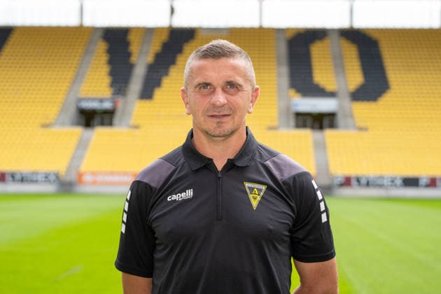 Mersad Selimbegovic; Chef-Trainer; TSV Alemannia Aachen 1900 e. V.; 3. Liga, Portraettermin 2026 2027, GER, TSV Alemannia Aachen 1900 e. V., 3. Liga, Portraettermin 2026 2027 GER, TSV Alemannia Aachen 1900 e. V., 3. Liga, Portraettermin 2026 2027, Aachen Copyright: xEibner-Pressefoto J.xDerondeaux EP_JDU