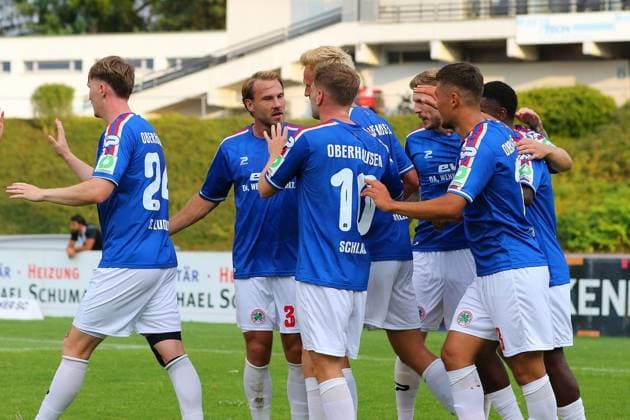 Regionalliga West: Bonner SC - Rot-Weiß Oberhausen ** NUR FÜR REDAKTIONELLE ZWECKE ** EDITORIAL USE ONLY **<p>Kerem Yalcin nach seinem Tor zum 1:0 für die Kleeblätter. Bonner SC - RWO Ort: Bonn, Sportpark Nord Datum: 31.07.2026 Deutschland NRW Bonn Copyright: MichaxKorb