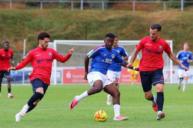 Regionalliga West: Bonner SC - Rot-Weiß Oberhausen ** NUR FÜR REDAKTIONELLE ZWECKE ** EDITORIAL USE ONLY **<p>Diamant Berisha, Burinyuy Nyuydine, Frederic Baum Bonner SC - RWO Ort: Bonn, Sportpark Nord Datum: 31.07.2026 Deutschland NRW Bonn Copyright: MichaxKorb