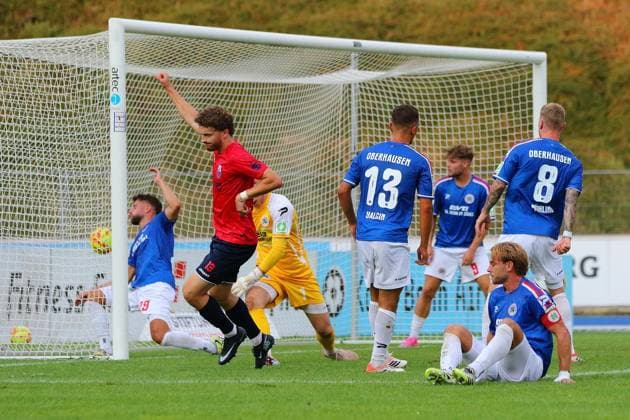 Regionalliga West: Bonner SC - Rot-Weiß Oberhausen ** NUR FÜR REDAKTIONELLE ZWECKE ** EDITORIAL USE ONLY **<p>Jonas Berg erzielt das 1:1. Bonner SC - RWO Ort: Bonn, Sportpark Nord Datum: 31.07.2026 Deutschland NRW Bonn Copyright: MichaxKorb