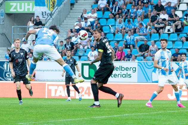 Chemnitz, Deutschland 31. Juli 2026: Regionalliga Nordost - 2026 2027 - Sp. 2 - Chemnitzer FC gegen BFC Preussen Im Bild: Jonas Marx (CFC) 1.v.li. macht das Tor zum 1:0 Copyright: xFotostandx xNachtigallx