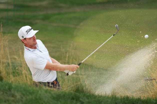 Rocket Classic DETROIT, MICHIGAN - JULY 31: Ryan Gerard of the United States hits out of the bunker toward the 9th green during the second round of the Rocket Classic 2026 at the Detroit Country Club in Detroit, Michigan, MI, USA Friday, July 31, 2026. Detroit Michigan United States  Copyright: xJorgexLemusx originalFilename:lemus-rocketcl260731_np896.jpg