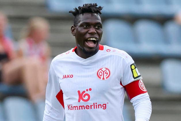 Danny da Costa (1. FSV Mainz 05) looks on during the pre-season friendly match between 1. FSV Mainz 05 and Shabab Al Ahli at Grenzlandstadium Arena on July 31, 2026 in Kufstein, Austria. (Photo by Marco Steinbrenner DeFodi Images) -