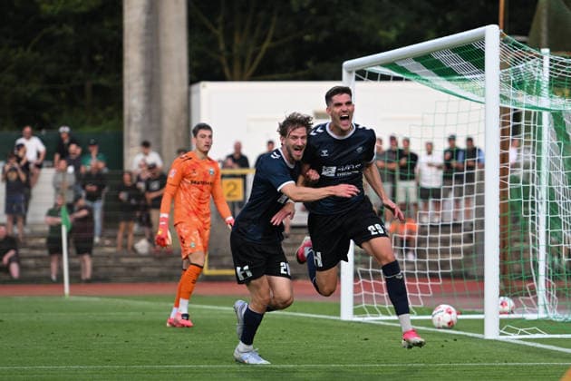 31.07.2026, GER, Fussball, Regionalliga Nord, 1.Spieltag, Saison 2026 2027, Bremen, Platz 11, SV Werder Bremen II U23 vs VfB Oldenburg, die beiden Torschützen zum 0 zu 3 Sieg Marc SCHRÖDER SCHROEDER ( VfB Oldenburg 20) (0:2)) und Mats FACKLAM( VfB Oldenburg 29 ) (0:1 & 0:3) Bremen Platz 11 Bremen Deutschland Copyright: xnordphotoxGmbHx xRojahnx