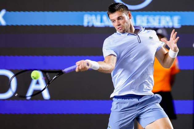 Mifel Tennis Open in Mexico Arthur Gea of France returns a ball to Coleman Wong of Hong Kong during the Mifel Tennis Open by Telcel Oppo Los Cabos Tournament in the state of Baja California Sur, Mexico, 31 July 2026. Los Cabos Mexico  Copyright: xJorgexReyesx