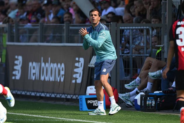 Trainer Carles MARTINEZ (LEV) Gestik, Geste, gestikuliert, Fussball 1. Bundesliga, Testspiel, testmatch, friendly match, Freundschaftsspiel, Bayer Leverkusen (LEV) - Rot Weiss Essen am 01.08.2026 in Leverkusen Deutschland. DFL regulations prohibit any use of photographs as image sequences and or quasi-video Â