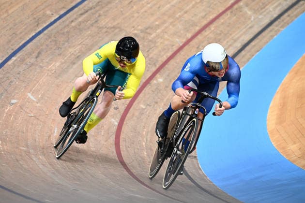 Glasgow 2026 Commonwealth Games Picture by Olly Hassell SWpix.com - 01 08 2026 - Glasgow 2026 Commonwealth Games - Track cycling, Rad, Radsport, Bahnrad, Bahn and Para Track Cycling - Sir Chris Hoy Velodrome, Glasgow, Scotland - Men s Sprint 1 8 Finals - Tayte Ryan of Australia, Lyall Craig of Scotland Glasgow Sir Chris Hoy Velodrome Scotland Copyright: x xSWpix.comx(t axPhotographyxHubxLtd)xOllyxHassell SWpix.comx SWP-3030-16975