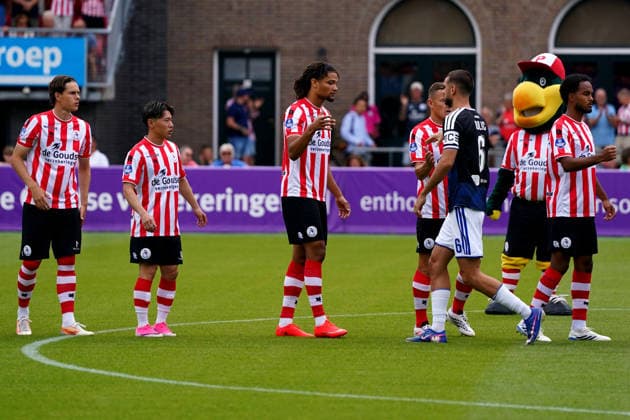 Friendly: Sparta Rotterdam v MSV Duisburg Rotterdam - Casper Terho of Sparta Rotterdam, Shunsuke Mito of Sparta Rotterdam, Alwande Roaldsoy of Sparta Rotterdam, Marvin Young of Sparta Rotterdam before a friendly in preparation of the 2026 2027 season. The match is set between Sparta Rotterdam and MSV Duisburg at Het Kasteel on 1 August 2026 in Rotterdam, The Netherlands. (Hero Images Danny de Groot) Copyright: xDannyxdexGrootx