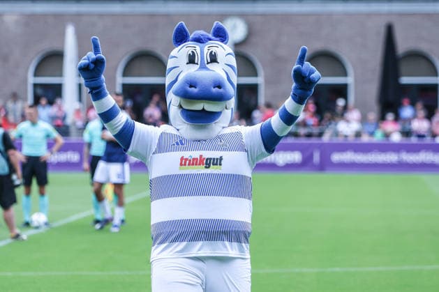 Fussball, 3.Liga Saison 2026 2027 Testspiel Sparta Rotterdam - MSV Duisburg 01.08.2026, Sparta Stadion Het Kasteel +Maskottchen Ennatz Rotterdam Sparta Stadion Het Kasteel Niederlande