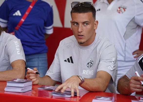 01.08.2026, Fussball, Köln, 1. FC Köln Saisoneröffnung, Said El Mala, FC Köln, Autogrammstunde,