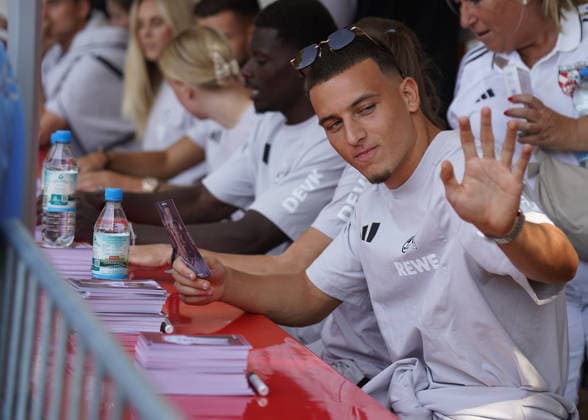 01.08.2026, Fussball, Köln, 1. FC Köln Saisoneröffnung, Said El Mala, FC Köln, Autogrammstunde,
