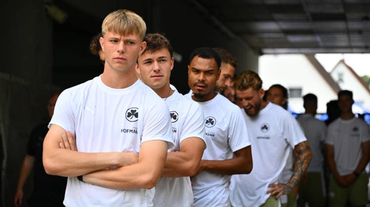 01.08.2026 - SpVgg Greuther Fürth Fuerth - Mannschaftsvorstellung Saisoneröffnung 2026 2027 - - xwoxzix - Florian Hellstern (1, SpVgg Greuther Fürth ) Lukas Reich (2, SpVgg Greuther Fürth )