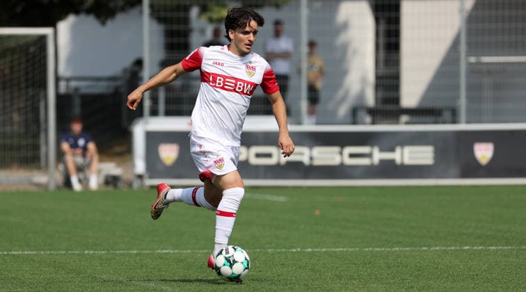 2026.08.01, Deutschland, Stuttgart, Fußball VfB Stuttgart II vs. FC Astoria Walldorf, David Preu (VfB)