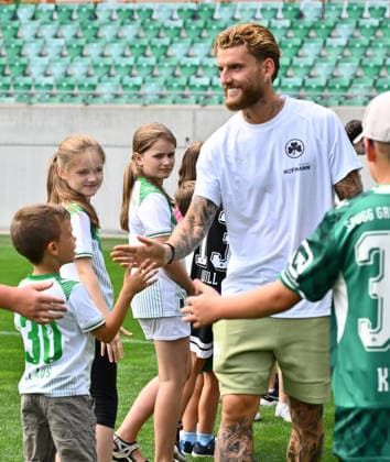 01.08.2026 - SpVgg Greuther Fürth Fuerth - Mannschaftsvorstellung Saisoneröffnung 2026 2027 - - xwoxzix - Ole Pohlmann (10, SpVgg Greuther Fürth )