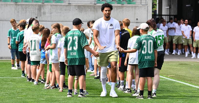 01.08.2026 - SpVgg Greuther Fürth Fuerth - Mannschaftsvorstellung Saisoneröffnung 2026 2027 - - xwoxzix - Benjamin Zank (19, SpVgg Greuther Fürth )