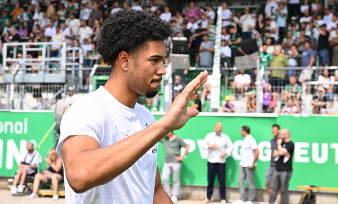01.08.2026 - SpVgg Greuther Fürth Fuerth - Mannschaftsvorstellung Saisoneröffnung 2026 2027 - - xwoxzix - Benjamin Zank (19, SpVgg Greuther Fürth )