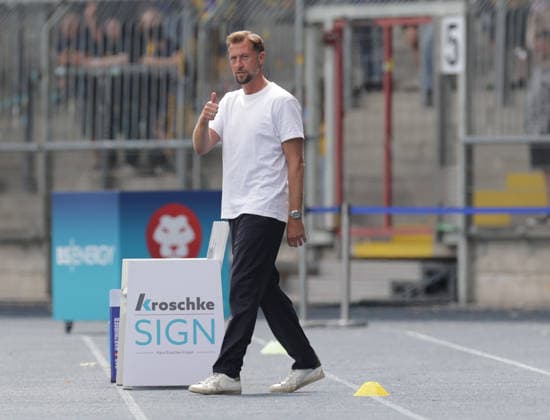 Cheftrainer Lars Kornetka (Eintracht Braunschweig) Fussball, Herren, Saison 2026 2027 2.BL, Eintracht Stadion, Eintracht Braunschweig gegen RAAL La Louviere, Saisonvorbereitung, Testspiel DFL REGULATIONS PROHIBIT ANY USE OF PHOTOGRAPHS AS IMAGE SEQUENCES AND OR QUASI-VIDEO.