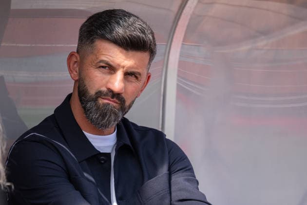 01.08.2026, Fussball, Saison 2026 2027, Testspiel, KSV Hessen Kassel - FC Schalke 04, Trainer Miron Muslic (FC Schalke 04) Kassel Auestadion Deutschland xRHR-FOTO YYx Copyright: KROEGER RHR-FOTOx RHR-FOTO YY