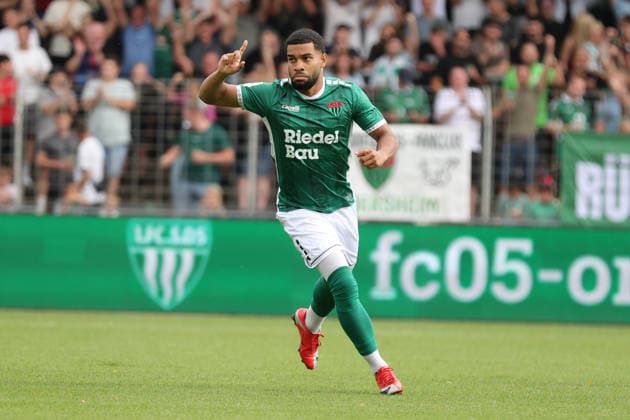 01.08.2026, Herren, Fussball, Saison 2026 2027, Regionalliga Bayern, 2. Spieltag: 1. FC Schweinfurt 1905 - TSV 1860 München Torschütze Jason Prodanovic (FC Schweinfurt 05, 17) bejubelt sein 1:0, Einzelbild Schweinfurt Riedel-Bau-Arena im Sachs-Stadio Bayern Unterfranken Deutschland