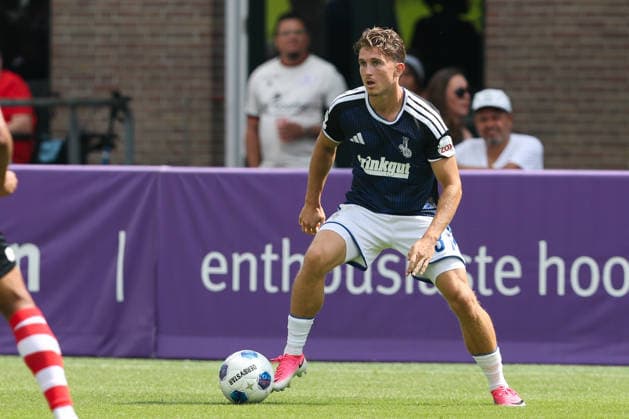 2026-08-01 Sparta Rotterdam v MSV Duisburg - Pre Season Friendly ROTTERDAM, NETHERLANDS - AUGUST 1: Patrick Sussek of MSV Duisburg in action during the Pre Season Friendly match between Sparta Rotterdam and MSV Duisburg at Sparta-stadion Het Kasteel on August 1, 2026 in Rotterdam, Netherlands. Rotterdam Sparta-stadion Het Kasteel Netherlands Content not available for redistribution in The Netherlands directly or indirectly through any third parties. Copyright: xHansxvanxderxValkx
