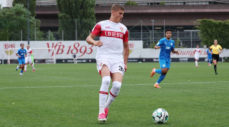 2026.08.01, Deutschland, Stuttgart, Fußball VfB Stuttgart II vs. FC Astoria Walldorf, Enis Redzepi (VfB)