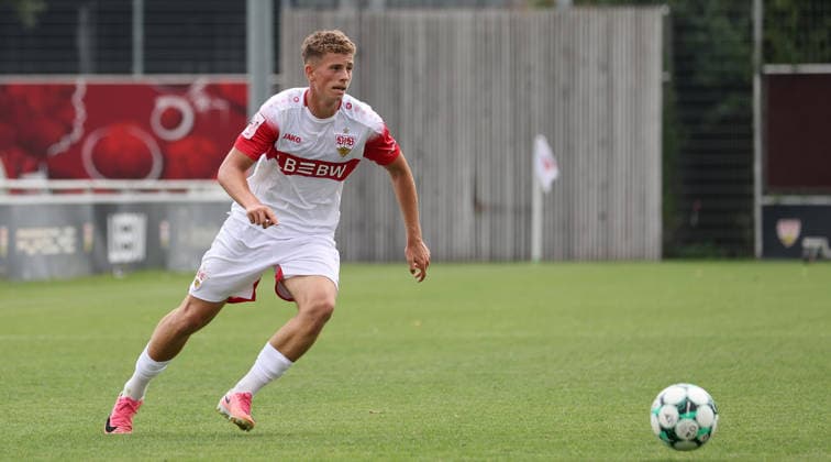 2026.08.01, Deutschland, Stuttgart, Fußball VfB Stuttgart II vs. FC Astoria Walldorf, Luca Berreth (VfB)