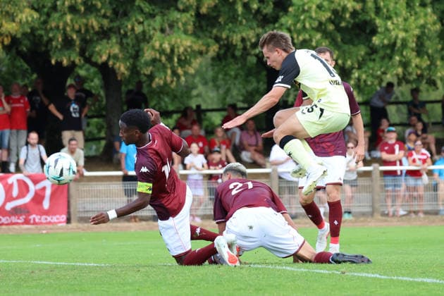 01.08.2026, xrekx, Fussball Testspiel, FC Metz - 1.FC Kaiserslautern v.l. Torschuss zum 0:1 durch Naatan Skyttä Skyttae (1.FC Kaiserslautern) (DFL DFB REGULATIONS PROHIBIT ANY USE OF PHOTOGRAPHS as IMAGE SEQUENCES and or QUASI-VIDEO) Metz