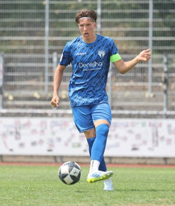 Freiberg , Fußball U19 DFB Pokal Junioren SGV Heilbronn-Freiberg vs. VfL Wolfsburg , Ferdinand von Linck ( SGV )