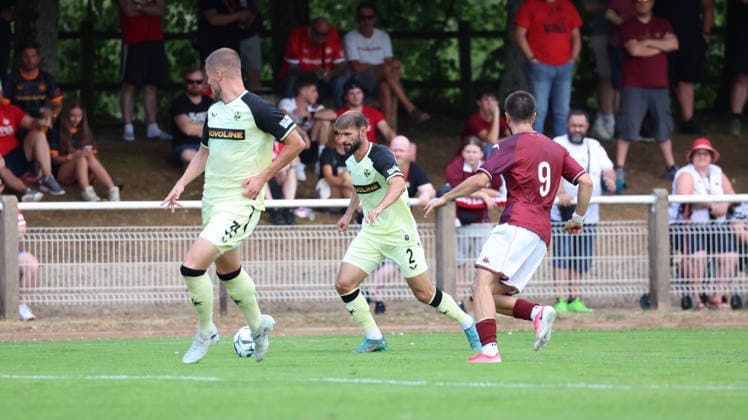 01.08.2026, xrekx, Fussball Testspiel, FC Metz - 1.FC Kaiserslautern v.l. Simon Asta (1.FC Kaiserslautern) (DFL DFB REGULATIONS PROHIBIT ANY USE OF PHOTOGRAPHS as IMAGE SEQUENCES and or QUASI-VIDEO) Metz