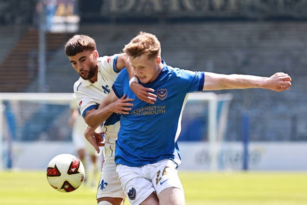 01.08.2026, xtvx, Fussball Testspiel, SV Darmstadt 98 - FC Portsmouth v.l. Zweikampf, Duell, duel, tackle, compete Ibrahim El Kadiri (SV Darmstadt 98) Terry Devlin (FC Portsmouth) (DFL DFB REGULATIONS PROHIBIT ANY USE OF PHOTOGRAPHS as IMAGE SEQUENCES and or QUASI-VIDEO) Darmstadt