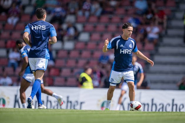 01.08.2026, Fussball, Saison 2026 2027, Testspiel, KSV Hessen Kassel - FC Schalke 04, Soufiane El-Faouzi (FC Schalke 04) Kassel Auestadion Deutschland xRHR-FOTO YYx Copyright: KROEGER RHR-FOTOx RHR-FOTO YY
