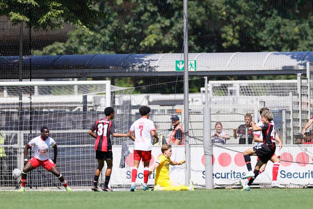 Fußball Testspiel Bayer 04 Leverkusen - Rot-Weiss Essen am 01.08.2026 im Ulrich-Haberland-Stadion in Ulrich-Haberland-Stadion Felix Wienand ( Rot-Weiss Essen )