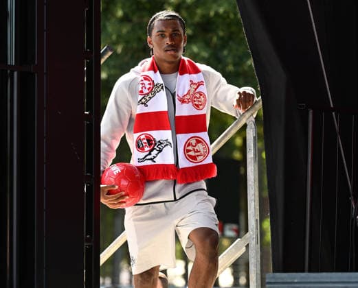 01.08.2026, xophax, Fussball 1.Bundesliga, 1.FC Koeln Saisoneröffnung beim 1.FC Köln am Rhein Energie Stadion. Mannschaft wird den Fans vorgestellt. Reigan Heskey ( 1.FC Köln ) Köln