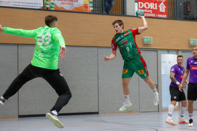 01.08.2026, xtgx, Handball - Testspiel SC Magdeburg - Corotop Gwardia Opole emspor, v.l. Oskar Vind Rasmussen (Magdeburg, 9) wirft Tor, Torschuetze, erzielt Tor, Treffer, scores the goal Ilsenburg