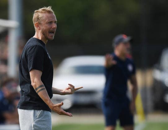 01.08.2026, xophax, Fussball , DFB - Pokal U19 , A- Junioren , A- Jugend . 1 Runde. Fortuna Köln gegen SC Freiburg. Trainer Julian Wiedensohler ( SC Freiburg ) Köln