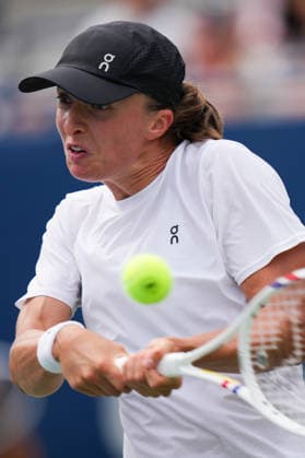 National Bank Open 2026 - Day 1 TORONTO, CANADA - AUGUST 1: Iga Swiatek of Poland attends a practice session during the WTA, Tennis Damen 1000 National Bank Open in Toronto, Ontario, Canada on August 1, 2026. Mert Alper Dervis Anadolu Ontario Canada. Editorial use only. Please get in touch for any other usage.  Copyright: x2026xAnadoluxMertxAlperxDervisx
