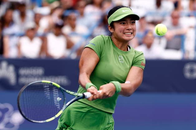 Mubadala Citi DC Tennis Open Alexandra Eala of the Philippines in action against Naomi Osaka of Japan during their semi final match at the Mubadala Citi DC Open in Washington, DC, USA, 01 August 2026. WASHINGTON DC UNITED STATES  Copyright: xWILLxOLIVERx
